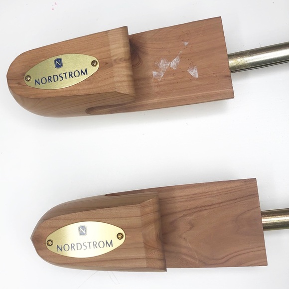 Nordstrom Wooden Shoe Tree Keeper Set of 2 Brown Wood Size XL - Picture 5 of 9